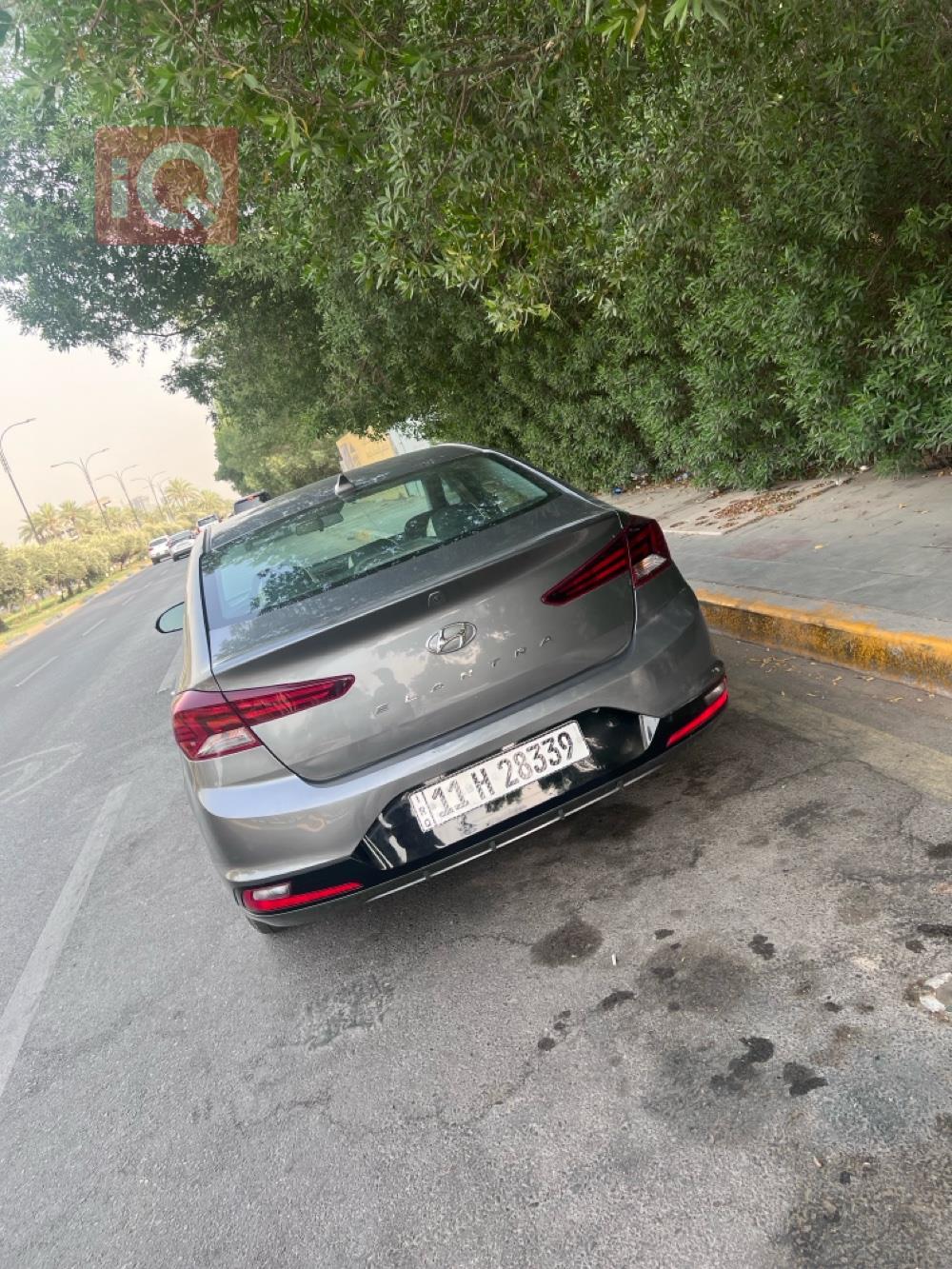 هیوندای ئەلەنترا